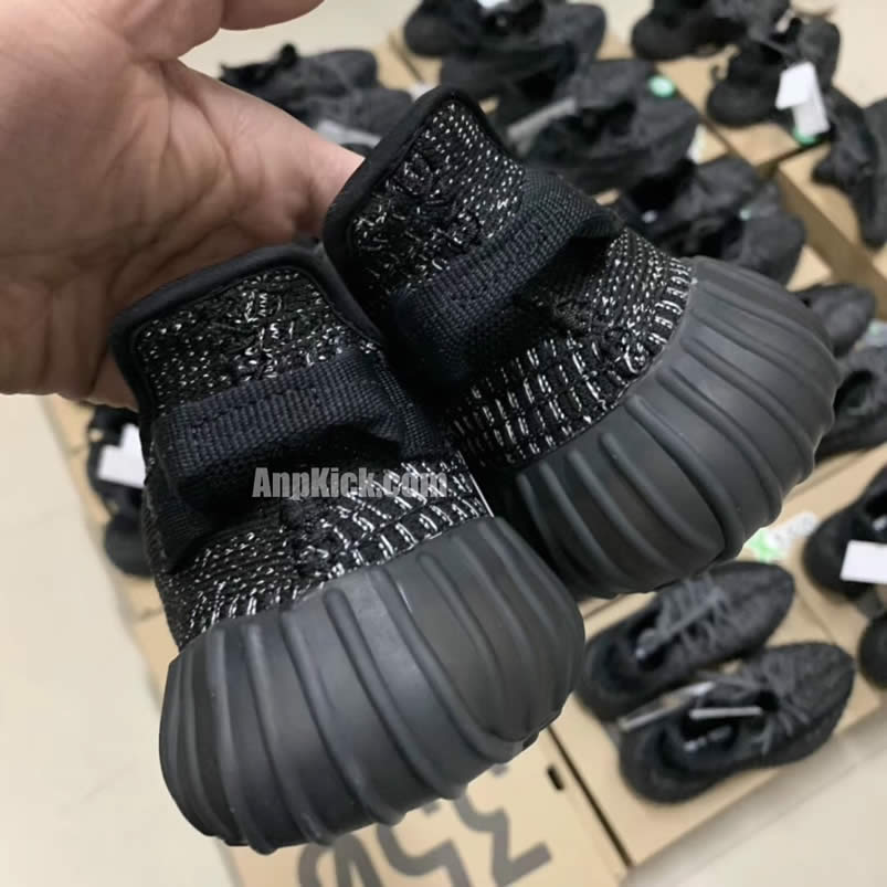 Adidas Yeezy Boost 350 V2 Static Refective Black Venom Ef2367 Wholesale (10) - newkick.vip