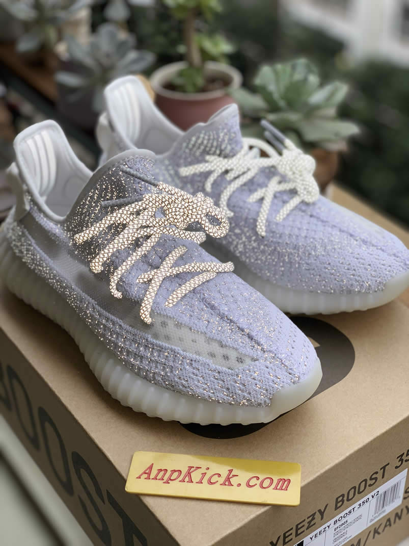 Adidas Yeezy Boost 350 V2 Static Reflective 3m Image Outfits Ef2367 (7) - newkick.vip