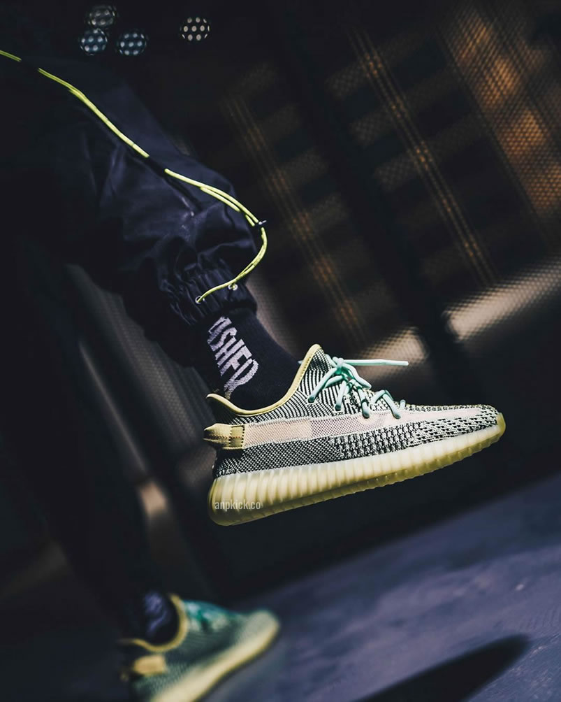 Adidas Yeezy Boost 350 V2 Yeezreel Non Reflective On Feet Release Date Fw5191 (6) - newkick.vip