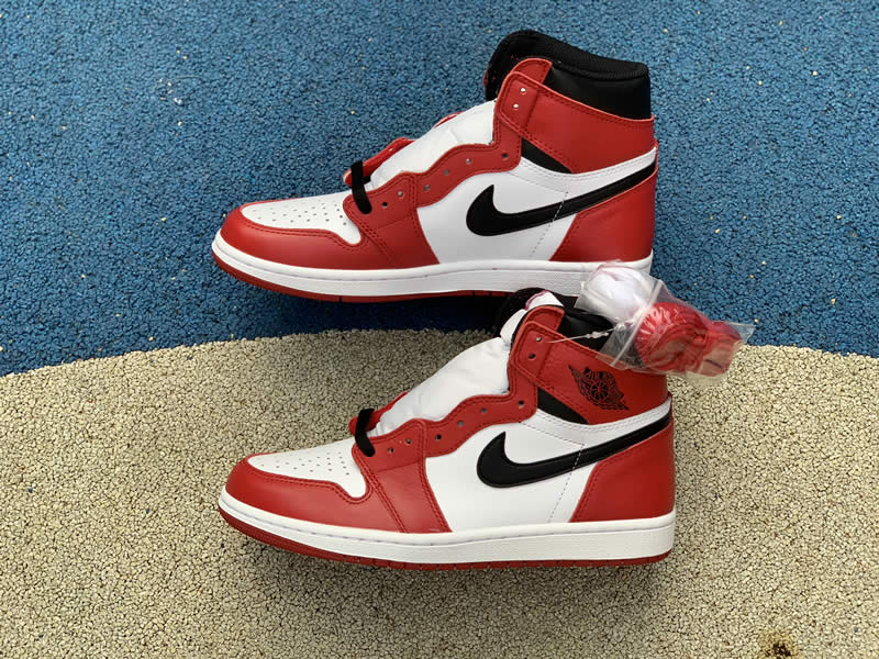 air jordan 1 retro high og 'chicago' red/black/white mens pics 555088-101