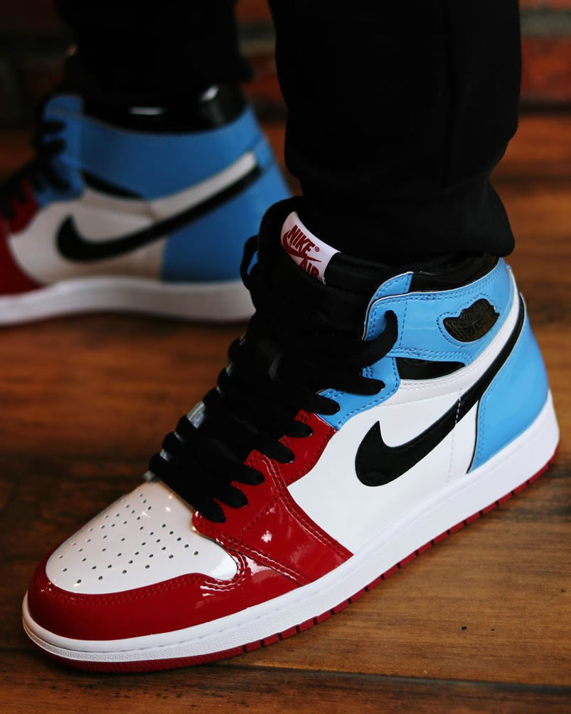 Air Jordan 1 High Og Fearless Mens Womens On Feet Release Date Ck5666 100 (3) - newkick.vip