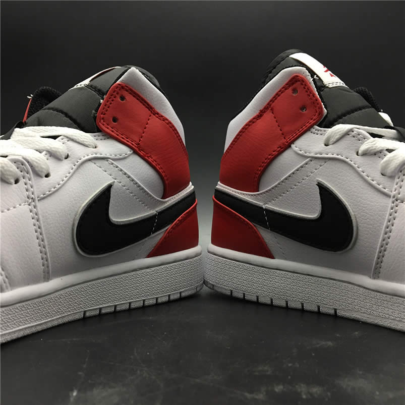 Air Jordan 1 Mid Gives The Bulls Aj1 White Red 554724 116 (5) - newkick.vip