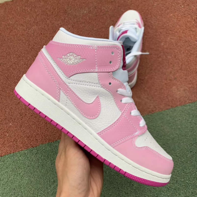 Air Jordan 1 Retro Custom Mid Gs Womens Pink Light Bone Chameleon 555112 Id (1) - newkick.vip