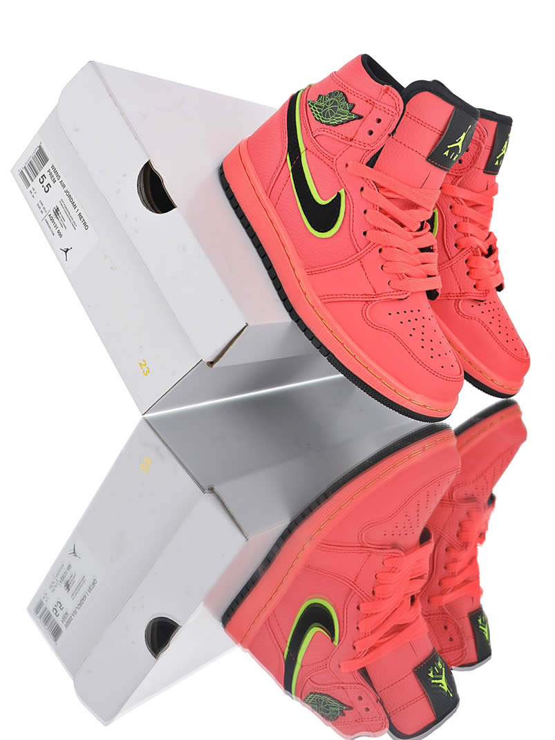 Air Jordan 1 Retro Premium Hot Punch Pink Pics Womens Aq9131 600 (14) - newkick.vip