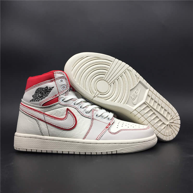 Air Jordan Retro 1 Retro High Og Sail Black Phantom Shoes University Red 555088 160 (2) - newkick.vip