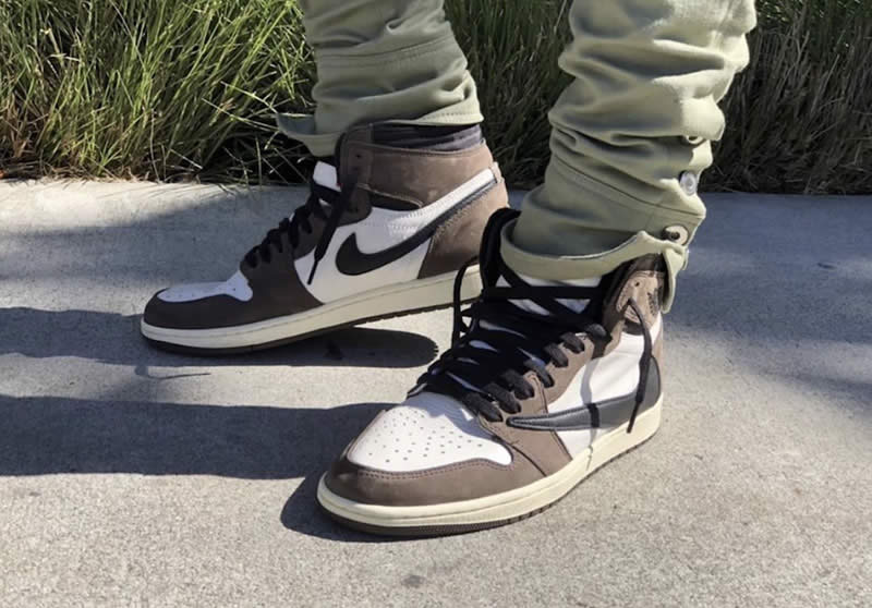 Travis Scott Air Jordan 1 Brown Cactus Jack For Sale Price Release Date Cd4487 100 On Feet (1) - newkick.vip