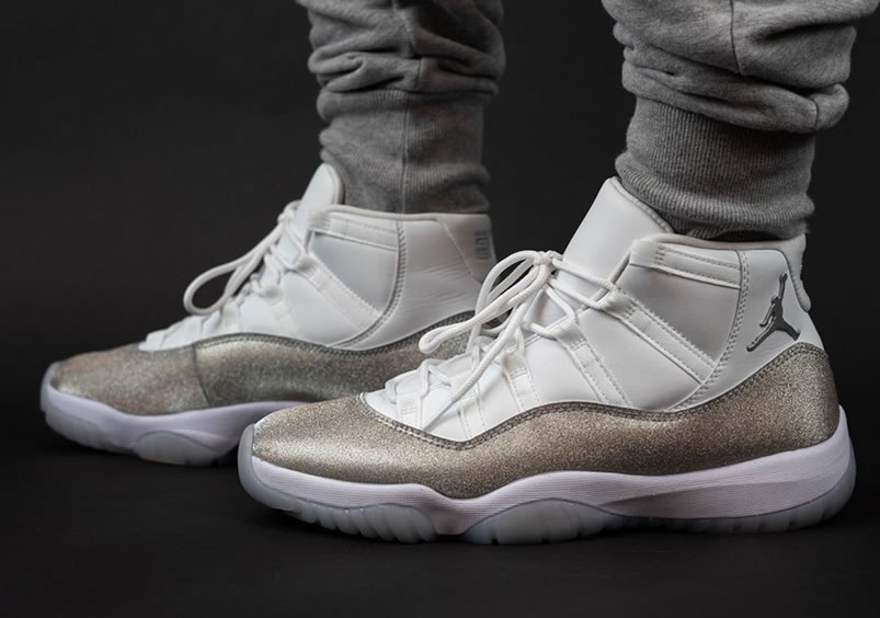 Air Jordan 11 Retro Wmns Metallic Silver Vast Grey On Feet Ar0715 100 (1) - newkick.vip