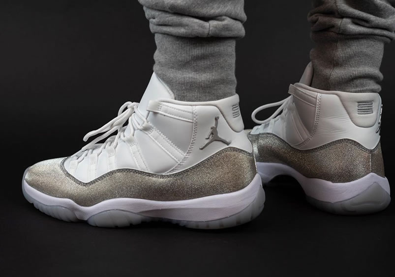 Air Jordan 11 Retro Wmns Metallic Silver Vast Grey On Feet Ar0715 100 (2) - newkick.vip