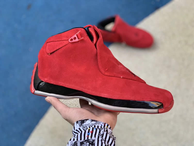 air jordan 18 toro gym red suede aa2494-601 release date 2018 pics