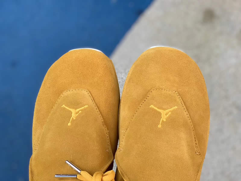 air jordan 18 toro yellow ochre suede aa2494-701 release date 2018 pics