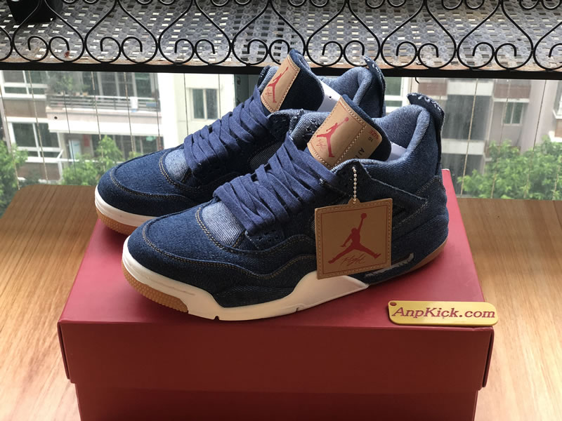 Levi's x Air Jordan 4 'Blue Denim' For Sale Left Side Image