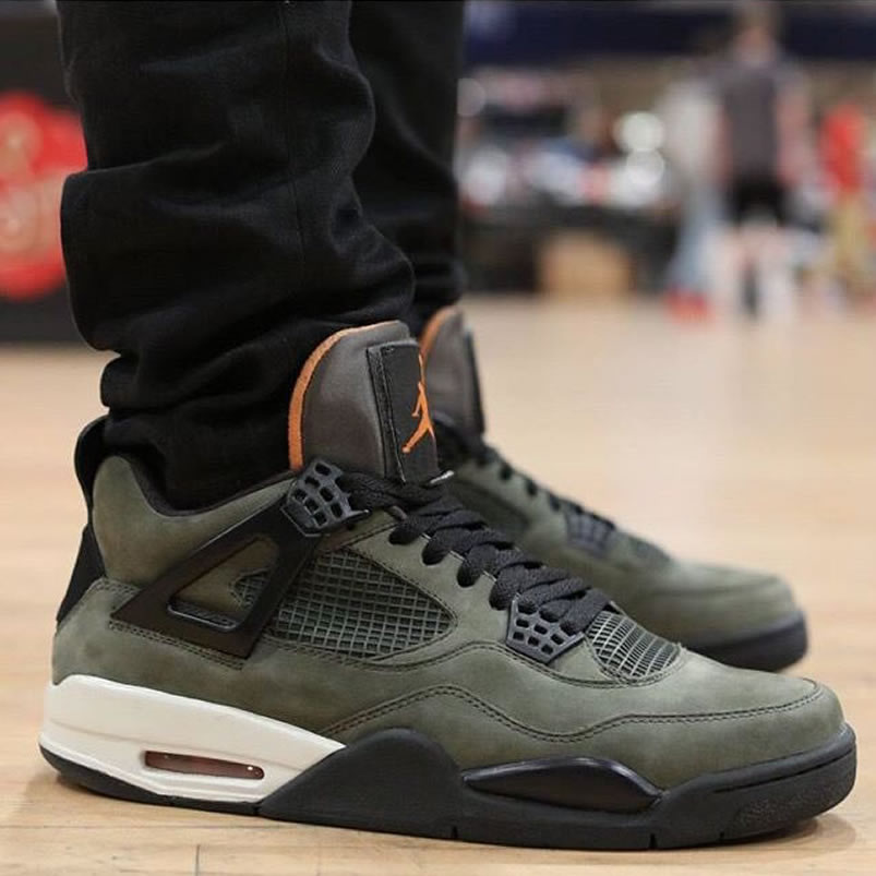 Undefeated Air Jordan 4 Retro Jordan Iv Undftd Deep Green On Feet Jbm351 M1 (1) - newkick.vip