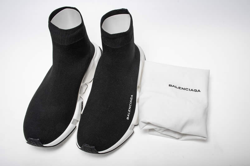 Balenciaga Shoes Like Socks High Top Speed Runners Black/White 494371W05G0 Pics