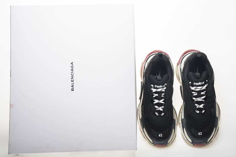 Balenciaga Triple S Sneakers Black Red Shoes 483513w06e1 1000 (33) - newkick.vip