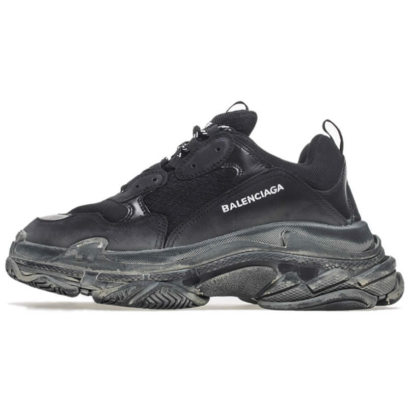 Balenciaga Triple S Sneakers Black Shoes 512176w09o1 1000 (1) - newkick.vip