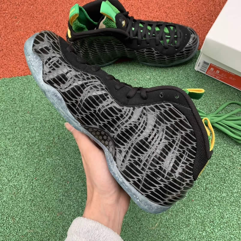 Nike Air Foamposite One Prm Uo Qs Image Oregon Ducks For Sale 652110 00 (3) - newkick.vip