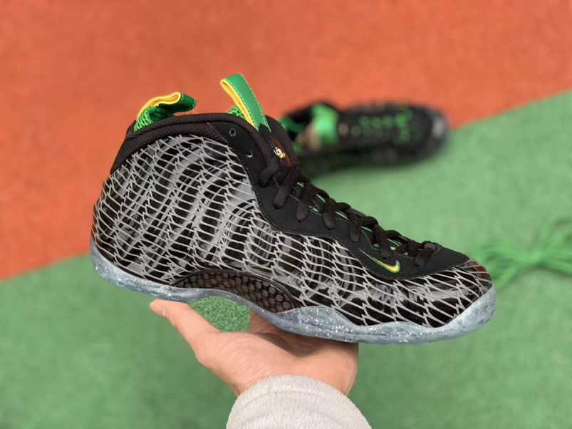 Nike Air Foamposite One Prm Uo Qs Image Oregon Ducks For Sale 652110 00 (8) - newkick.vip