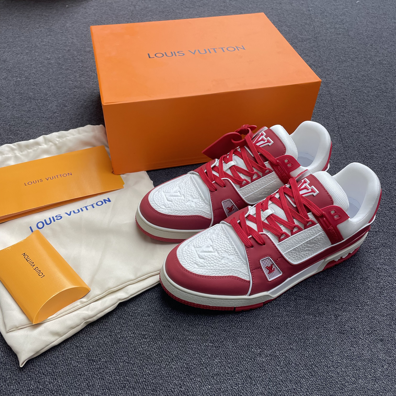 Louis Vuitton Trainer Red White 1a8pk6 (2) - newkick.vip