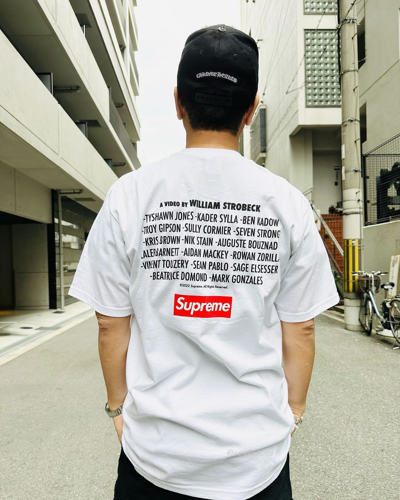 Supreme 22fw Play Dead Tee (4) - newkick.vip