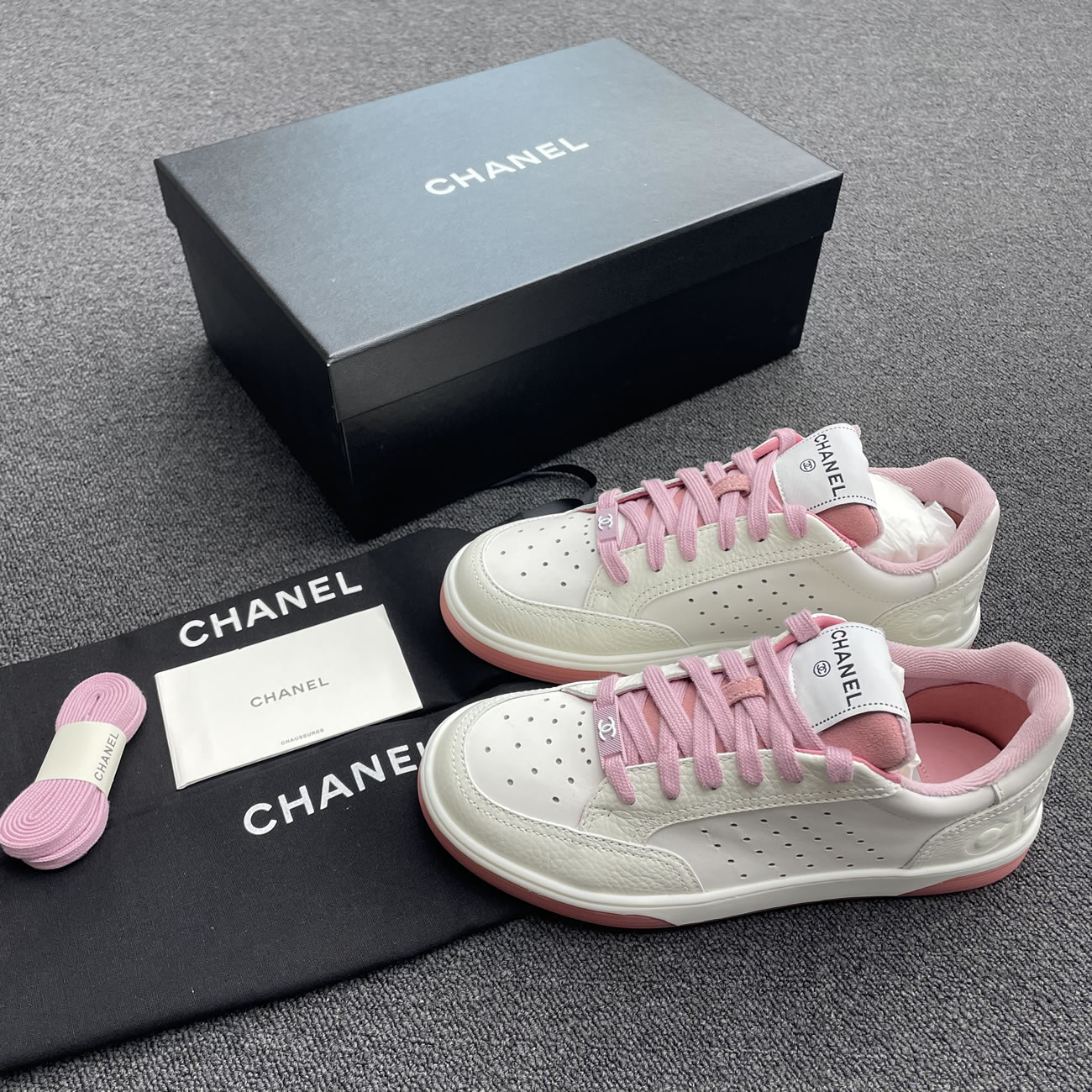 Chanel 22p Trainer White Black Burgundy Light Pink Blue (22) - newkick.vip