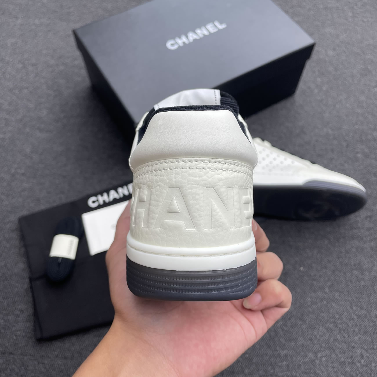 Chanel 22p Trainer White Black Burgundy Light Pink Blue (26) - newkick.vip