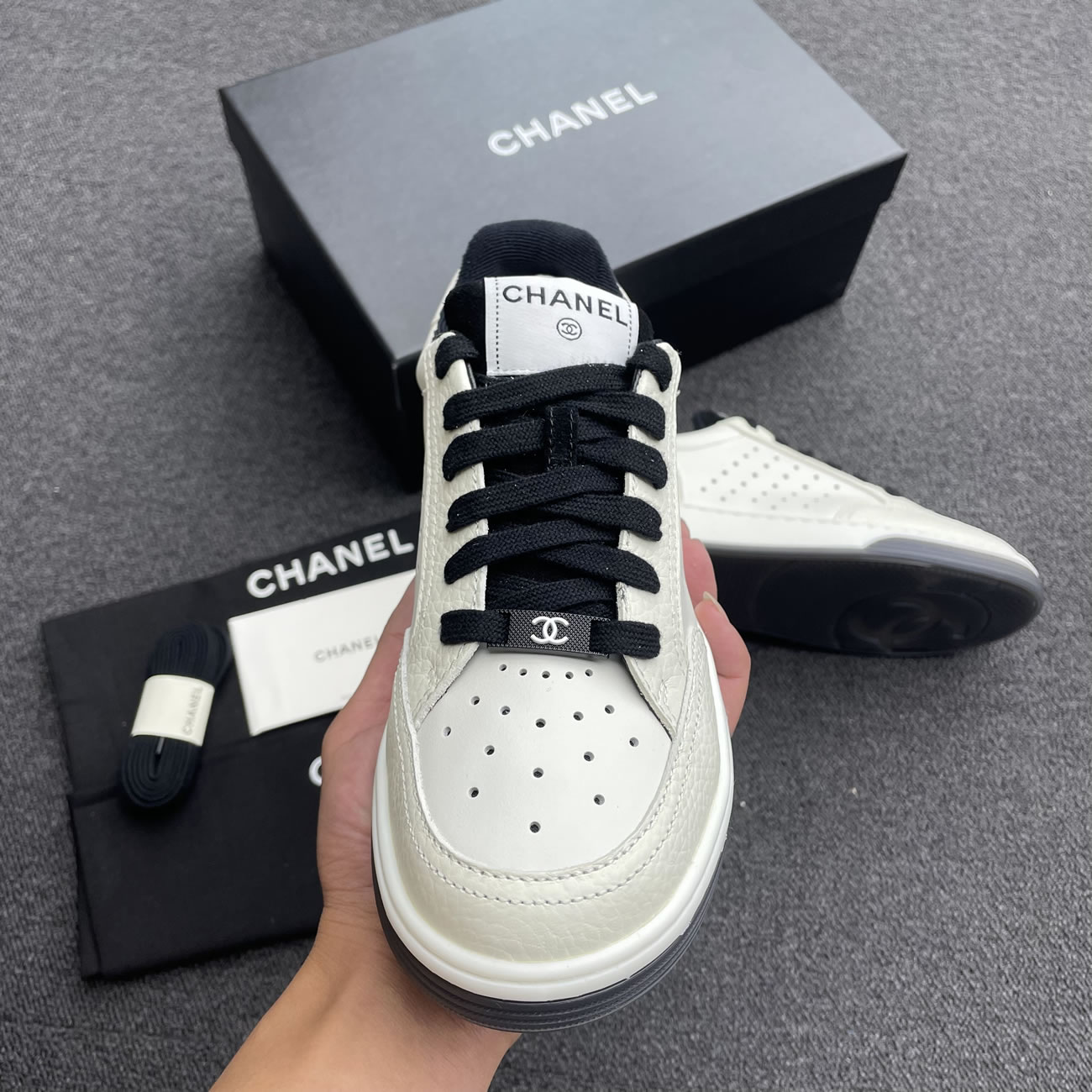 Chanel 22p Trainer White Black Burgundy Light Pink Blue (29) - newkick.vip