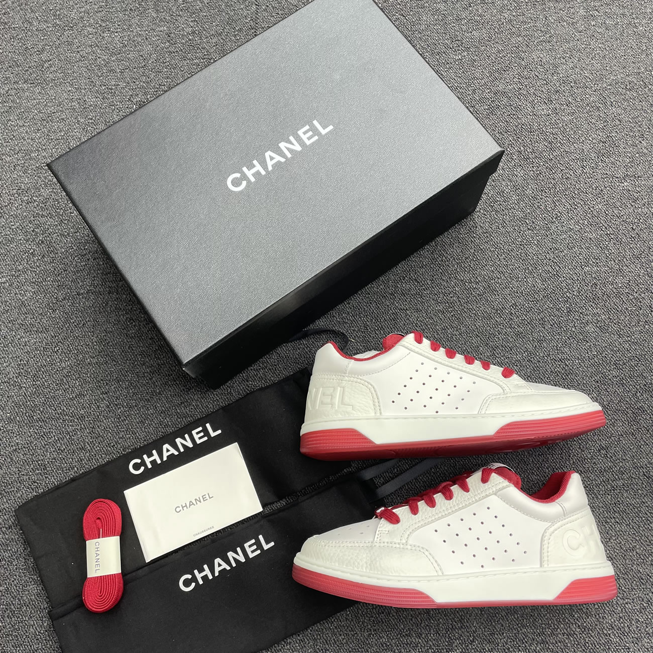 Chanel 22p Trainer White Black Burgundy Light Pink Blue (30) - newkick.vip