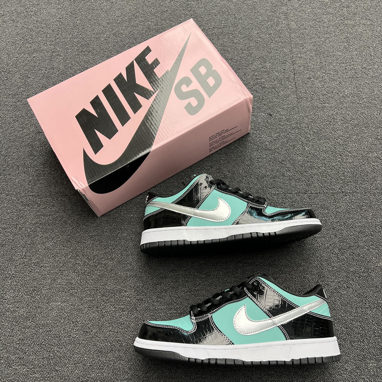 Nike Sb Dunk Low Diamond Supply Co. Aqua Blue 304292 402 (7) - newkick.vip