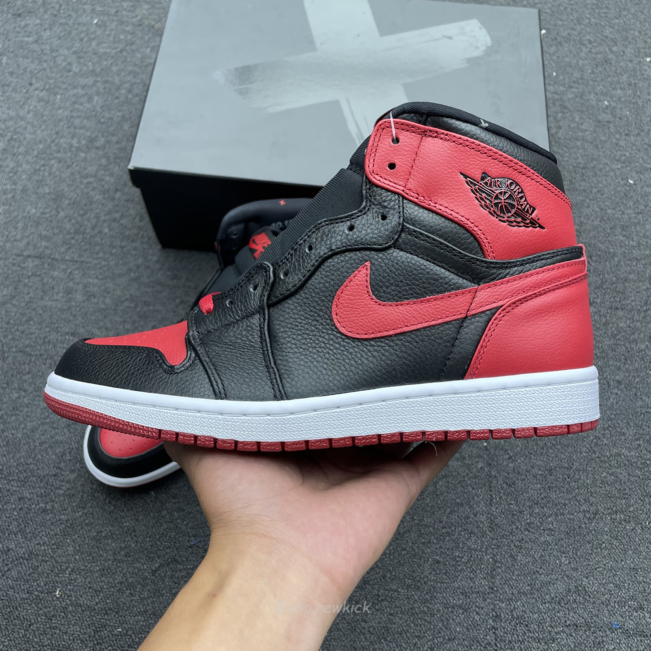 Air Jordan 1 Retro Banned B Grade 2011 432001 001 (5) - newkick.vip