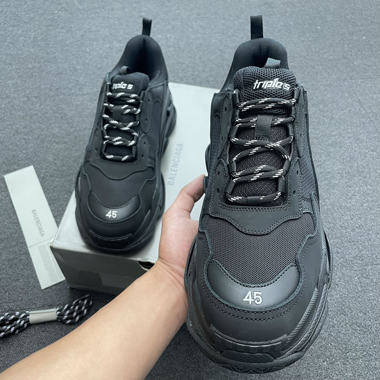 Balenciaga Triple S Black W 541624w09011000 (4) - newkick.vip