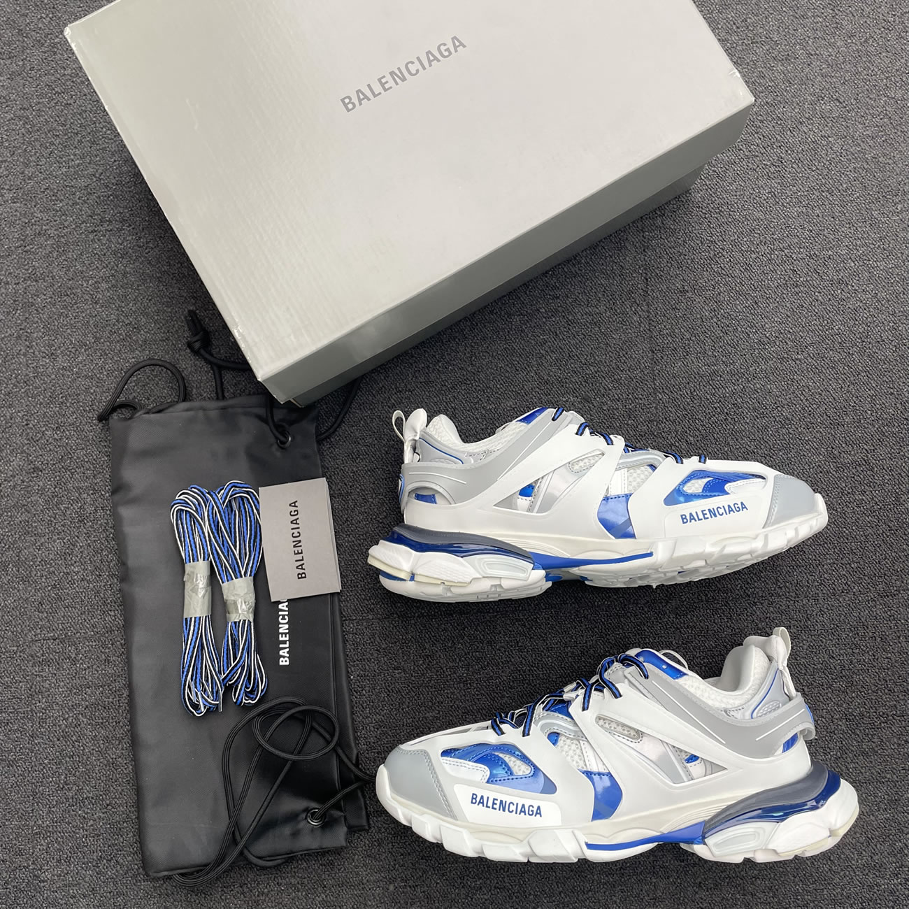 Balenciaga Track White Blue 542023w2fs99051 (1) - newkick.vip