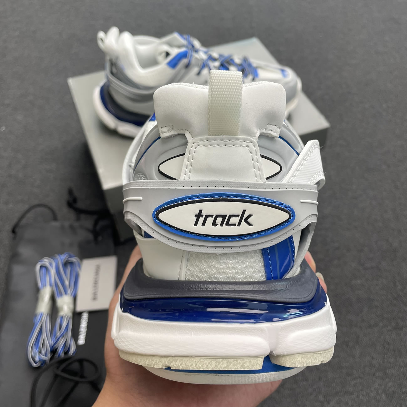 Balenciaga Track White Blue 542023w2fs99051 (2) - newkick.vip