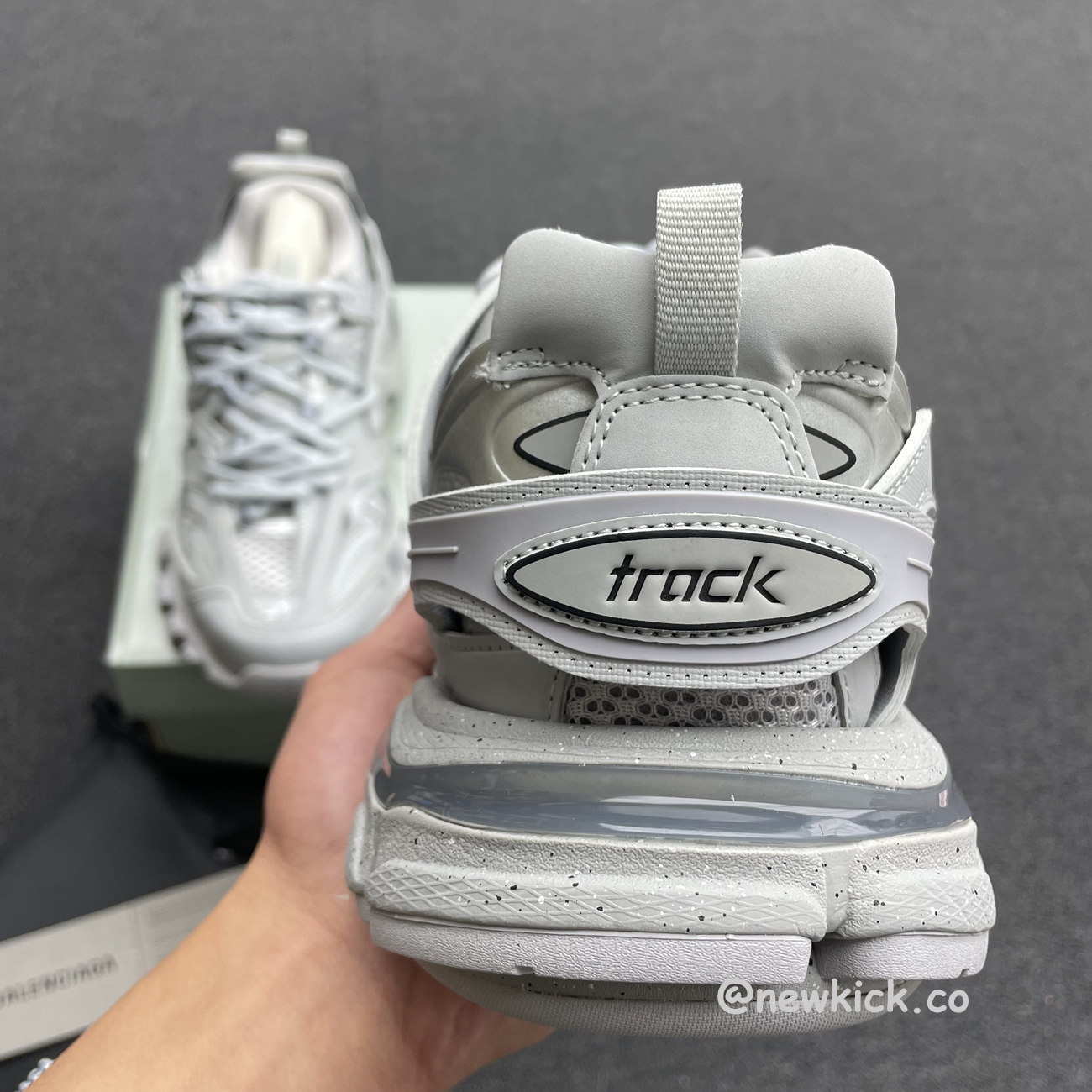 Balenciaga Track Light Grey W 542436w2la11203 (3) - newkick.vip