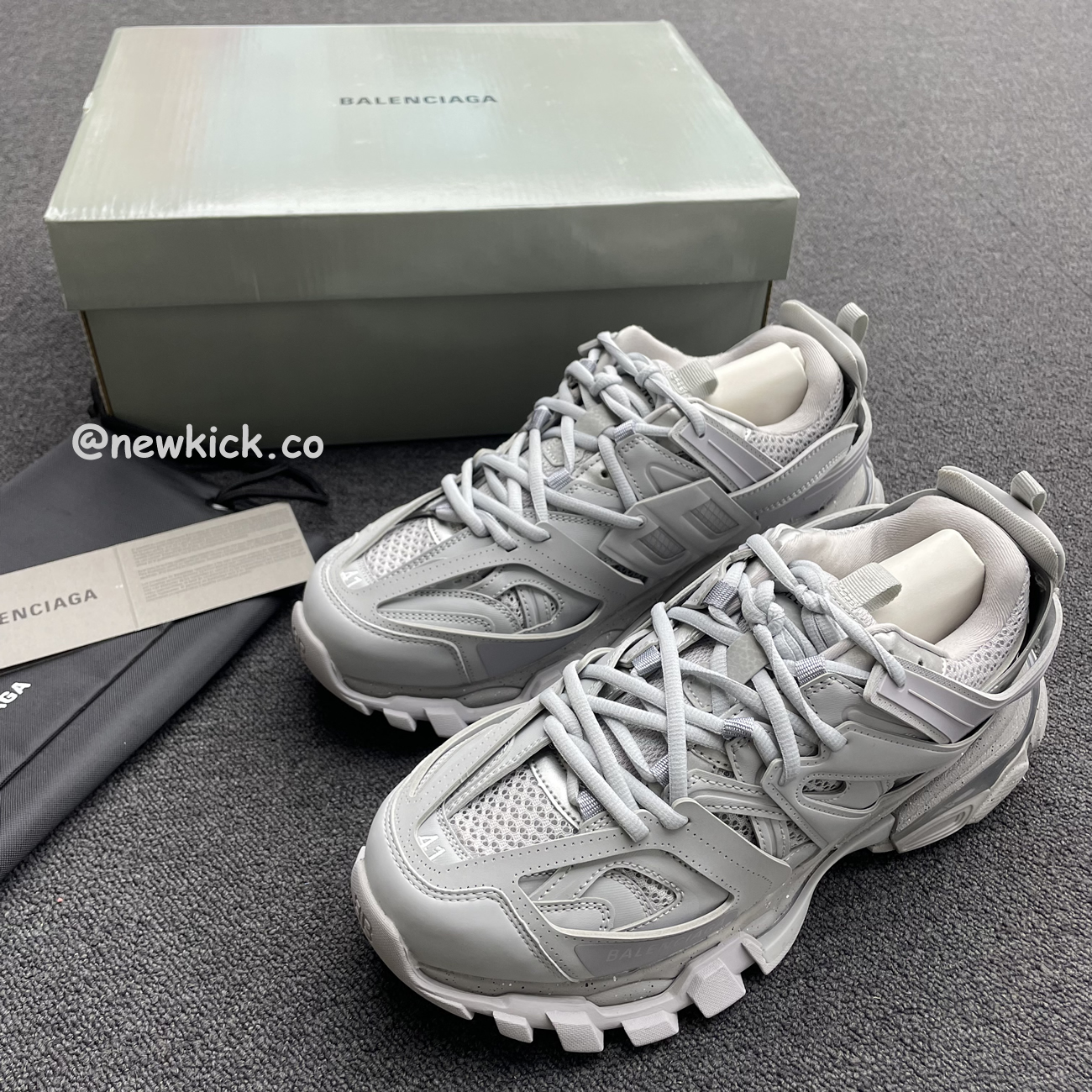 Balenciaga Track Light Grey W 542436w2la11203 (7) - newkick.vip