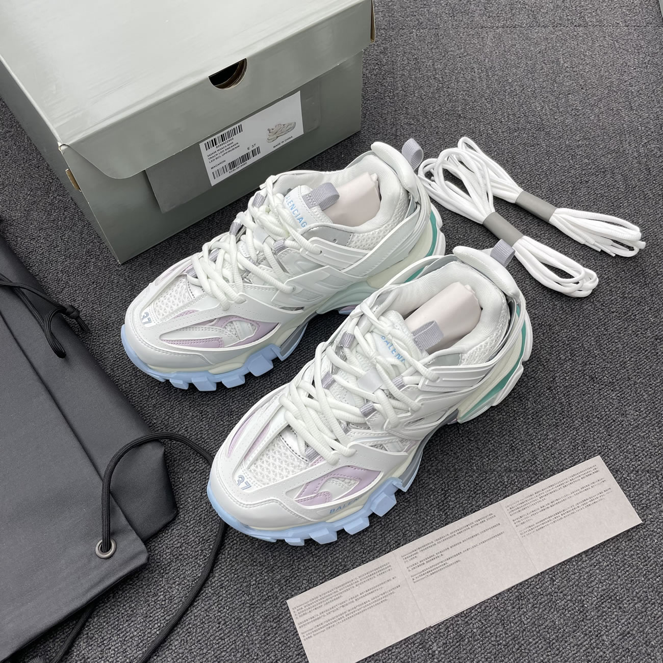 Balenciaga Track Pastel (w) 542436w3ac49045 (7) - newkick.vip