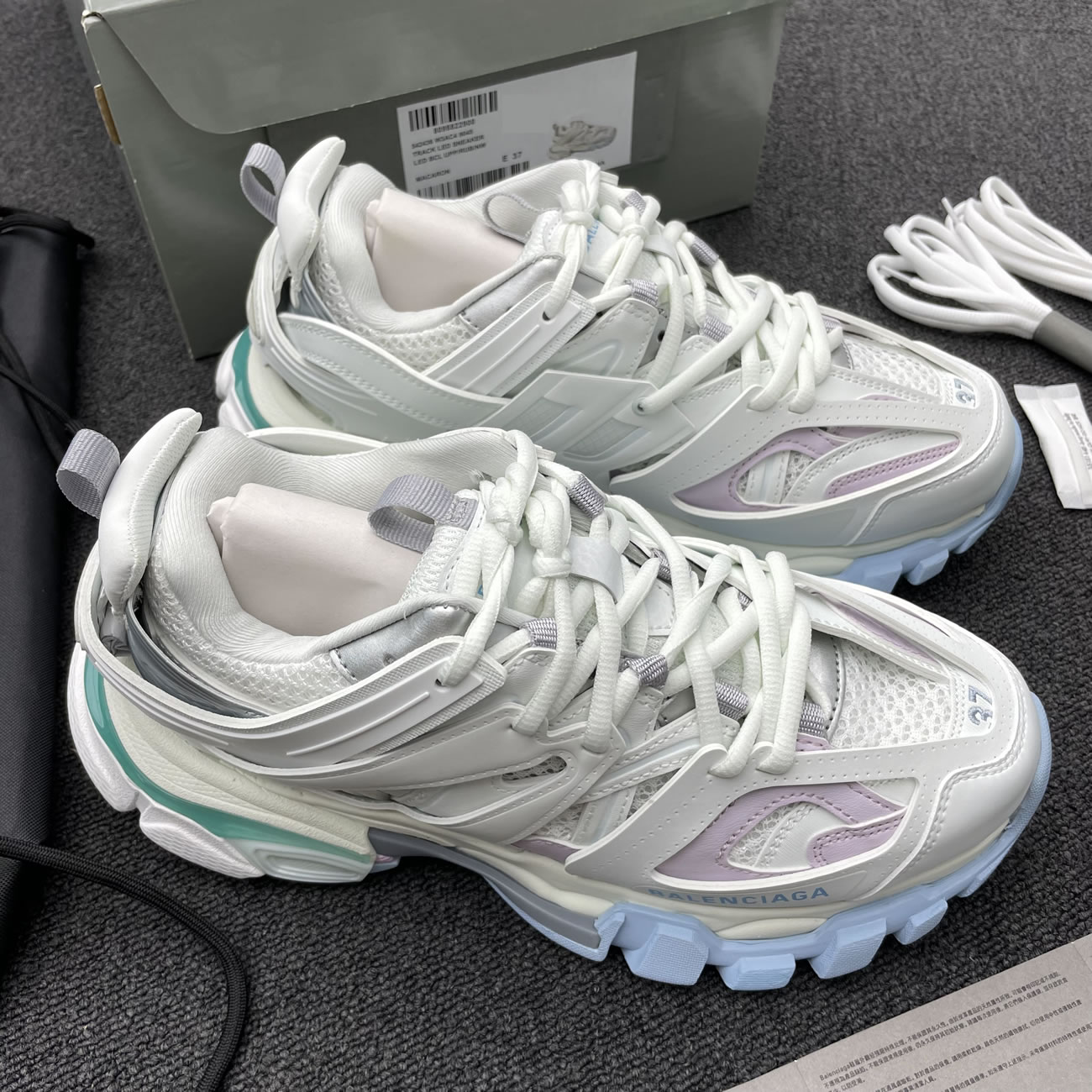 Balenciaga Track Pastel (w) 542436w3ac49045 (8) - newkick.vip