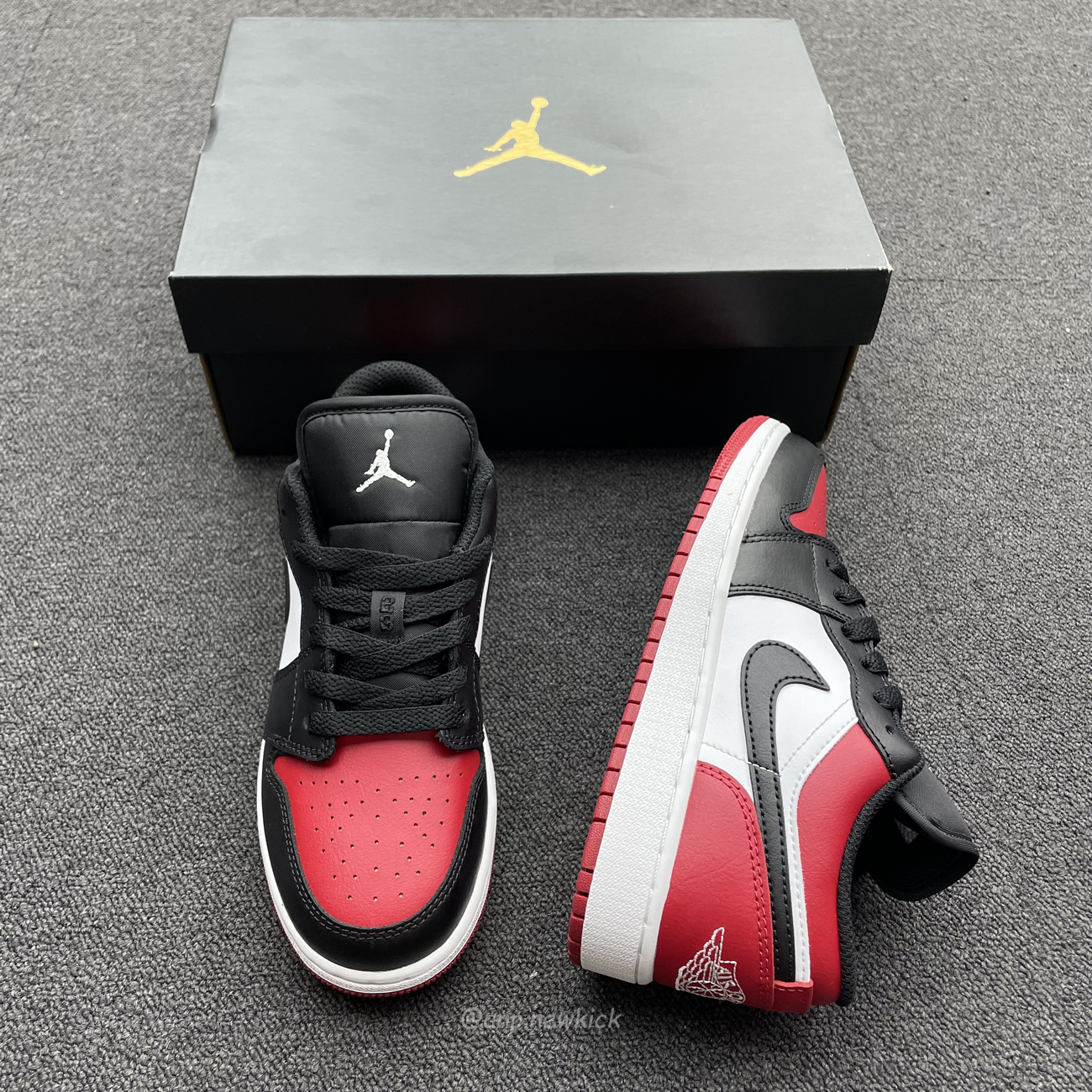 Air Jordan 1 Low Bred Toe Gs 553560 612 (4) - newkick.vip