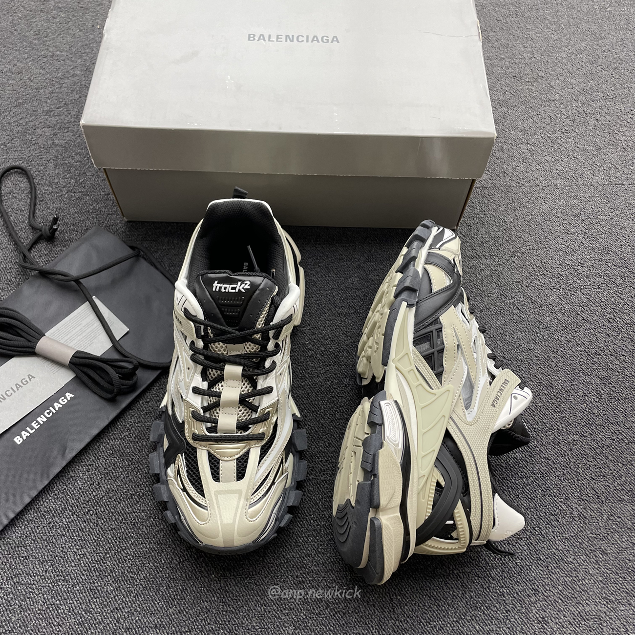 Balenciaga Track.2 Beige Black 568614w2gn38071 (12) - newkick.vip