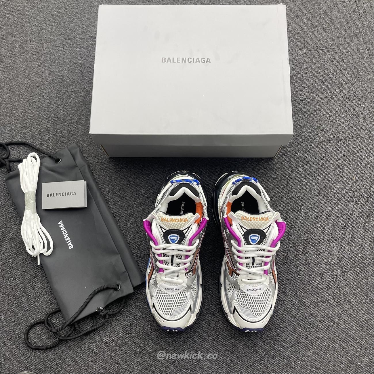 Balenciaga Runner Multicolor 677403w3rb68123 (7) - newkick.vip