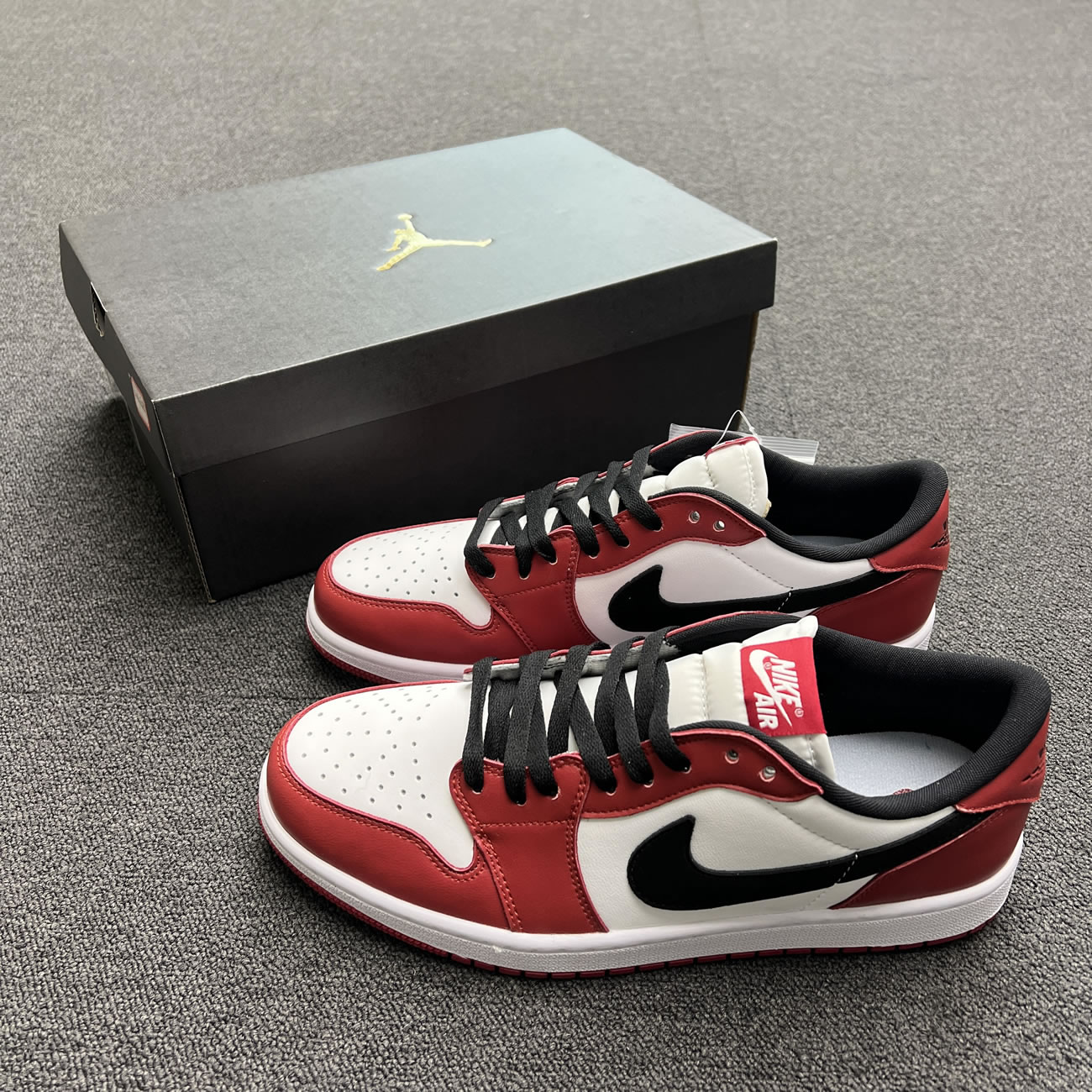 Jordan 1 Retro Low Chicago 2016 705329 600 (5) - newkick.vip