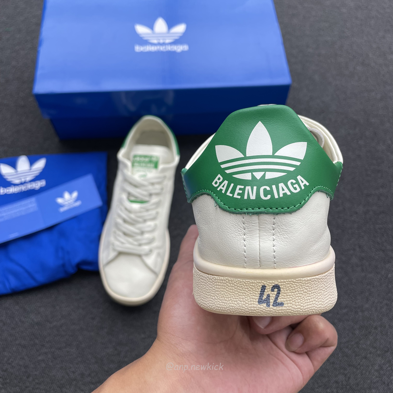 Adidas X Balenciaga Stan Smith Worn Out Off White Green 721835 Wbdv4 9703 (2) - newkick.vip