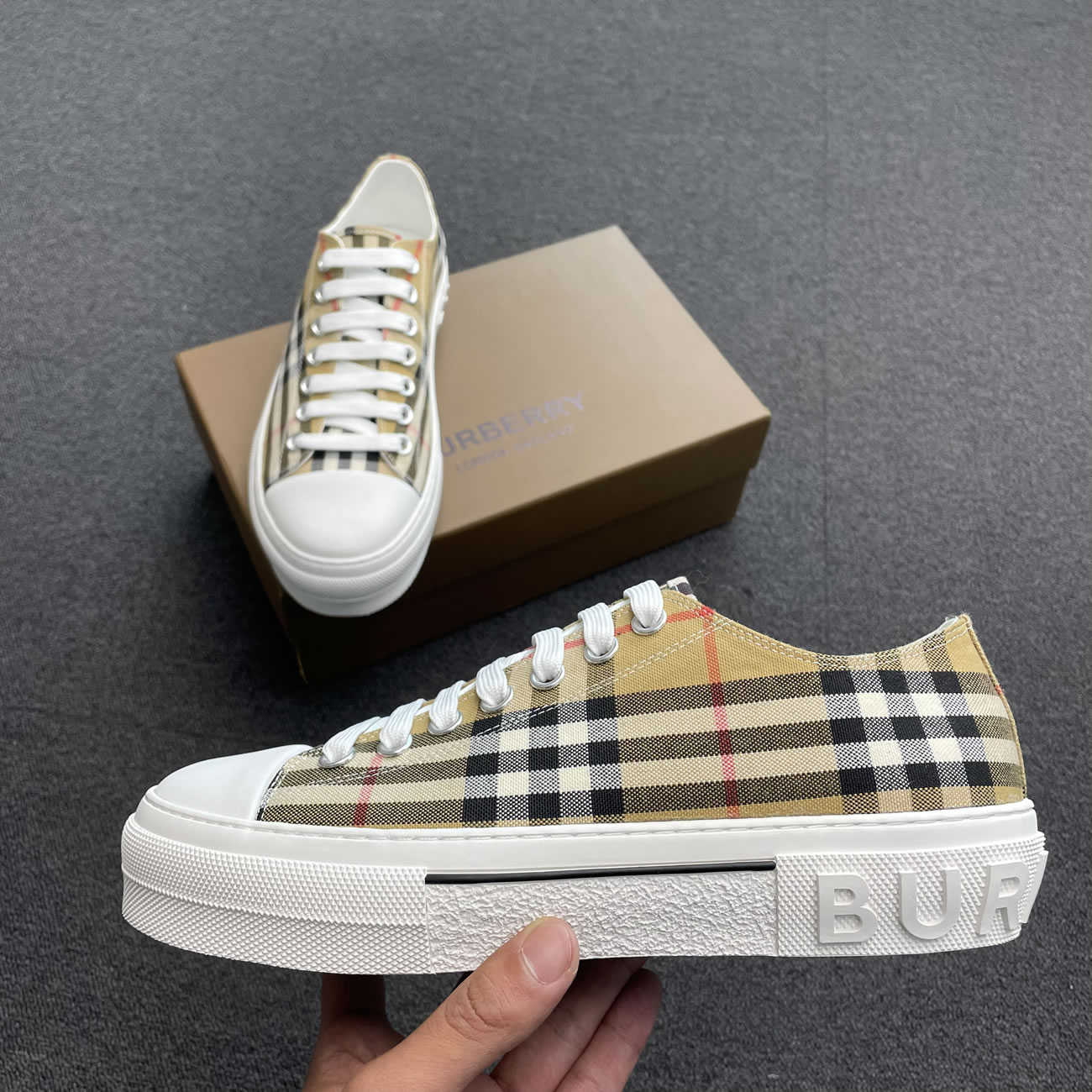 Burberry Vintage Check Cotton Sneakers Archive Beige White W 80505061 (4) - newkick.vip