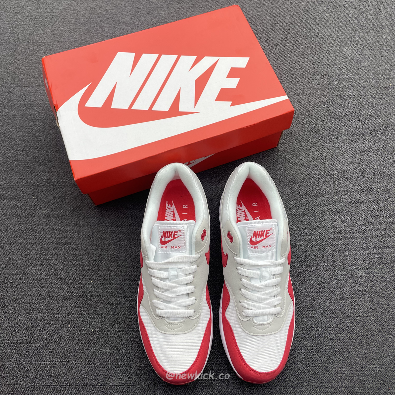 Nike Air Max 1 Anniversary Red 20172018 Restock Pair 908375 103(13) - newkick.vip