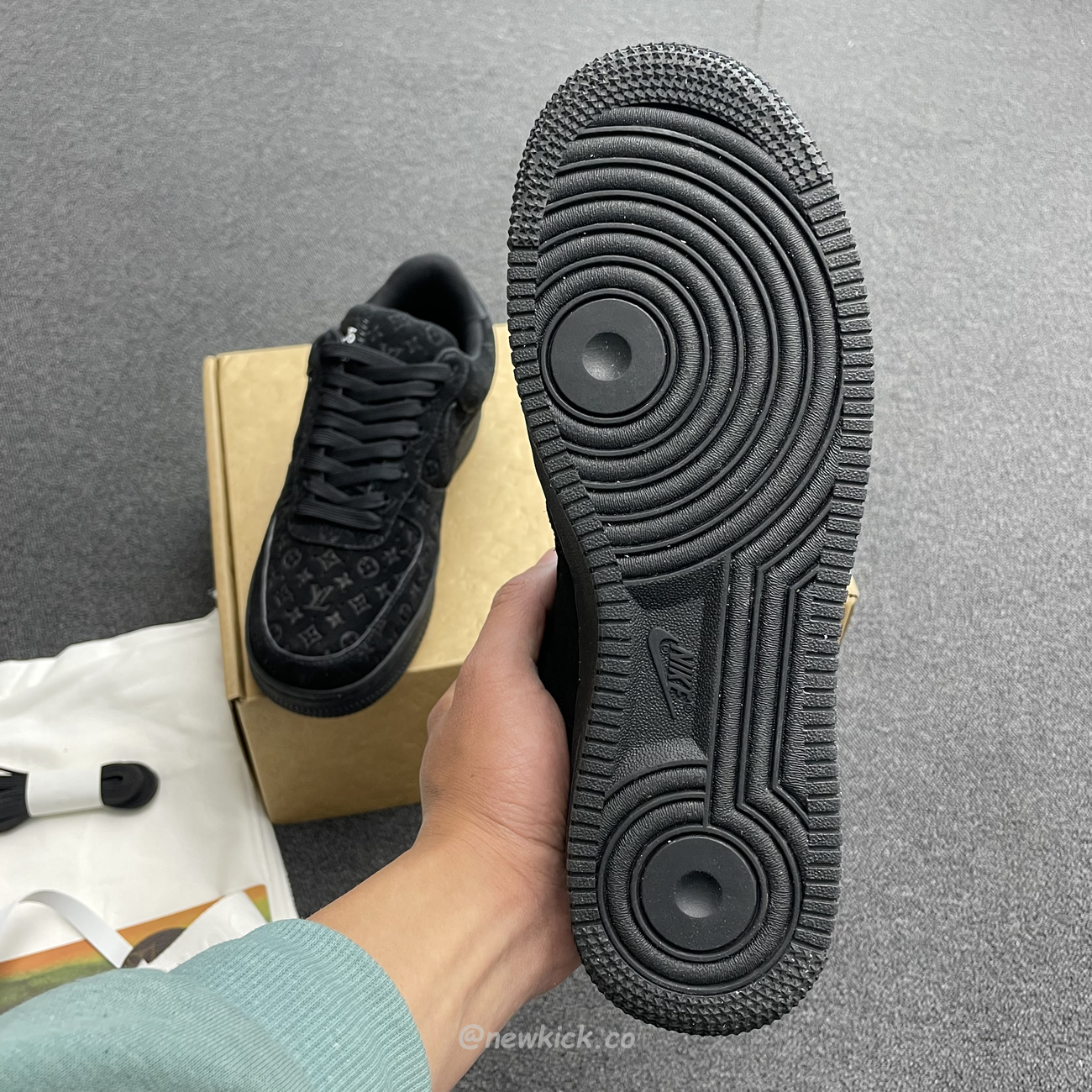 Louis Vuitton Nike Air Force 1 Low By Virgil Abloh Black (12) - newkick.vip