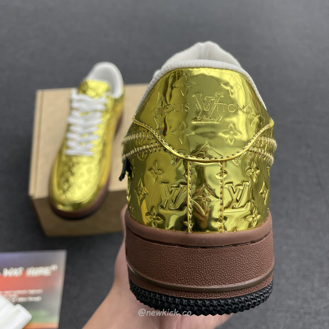 Louis Vuitton Nike Air Force 1 Low By Virgil Abloh Metallic Gold (11) - newkick.vip