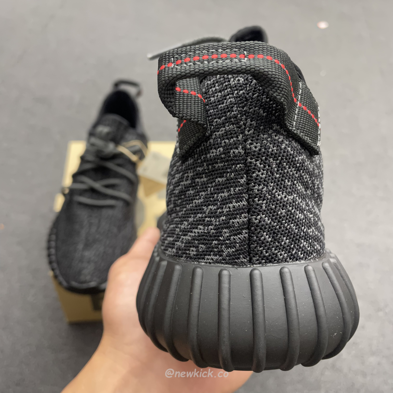 Adidas Yeezy Boost 350 Pirate Black Aq2659 (3) - newkick.vip