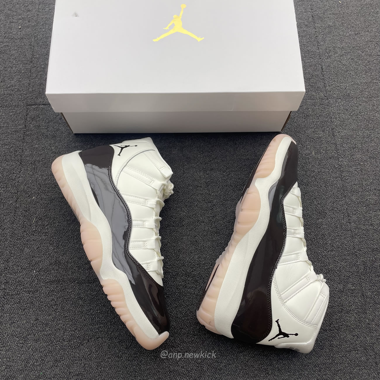 Air Jordan 11 Retro Neapolitan Ar0715 101 (7) - newkick.vip