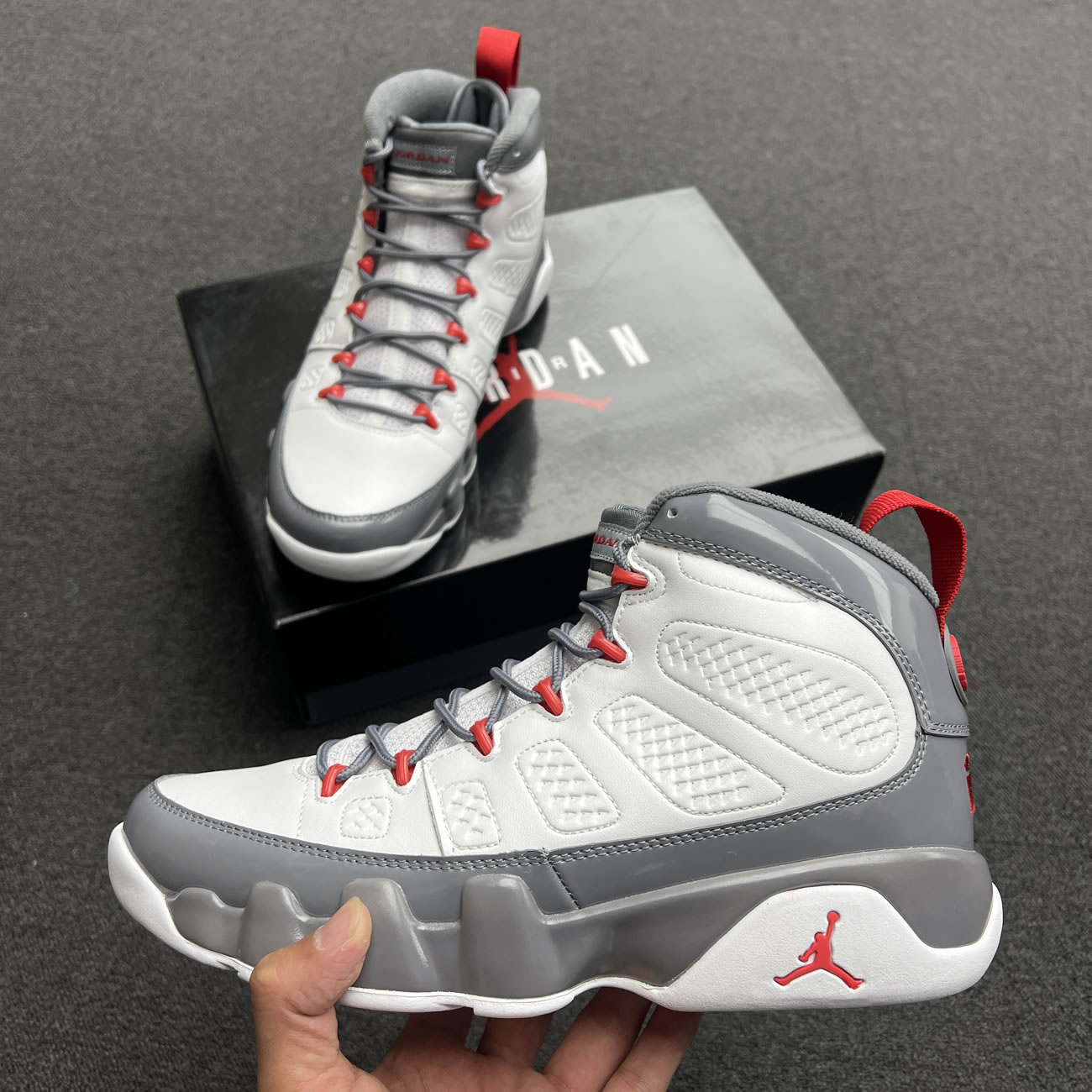 Jordan 9 Retro Fire Red Ct8019 162 (7) - newkick.vip