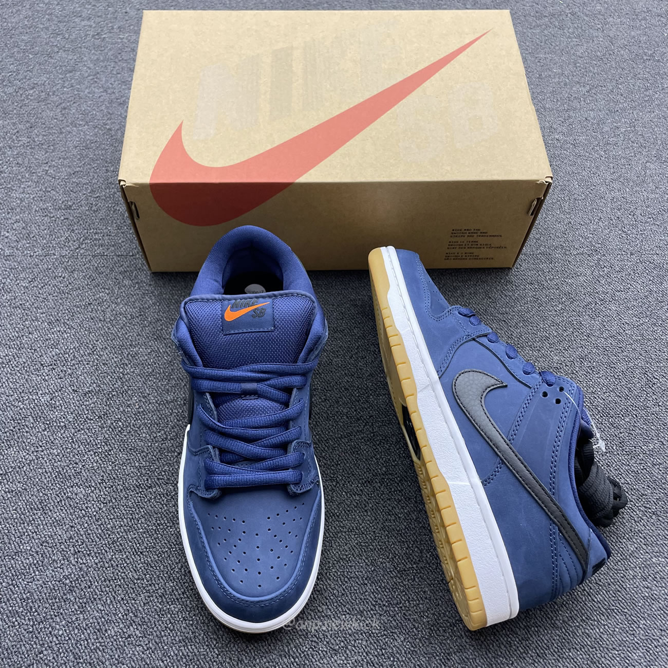 Nike Sb Dunk Low Navy Black Gum Cw7463 401 (6) - newkick.vip