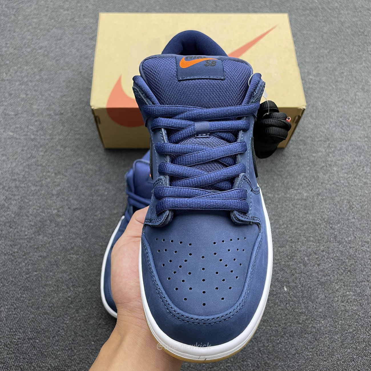 Nike Sb Dunk Low Navy Black Gum Cw7463 401 (7) - newkick.vip